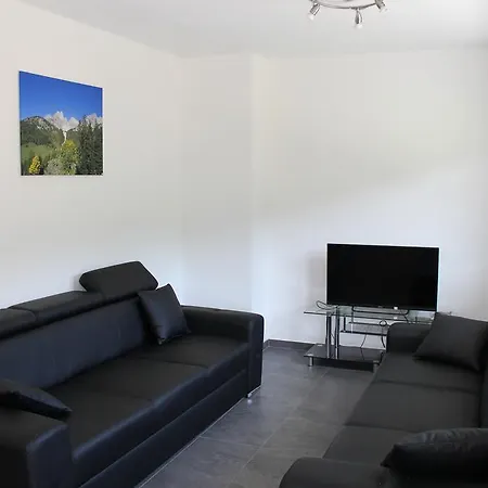 Bergblick-planai - 5 Schlafzimmer Eigene Sauna بيت للعطل